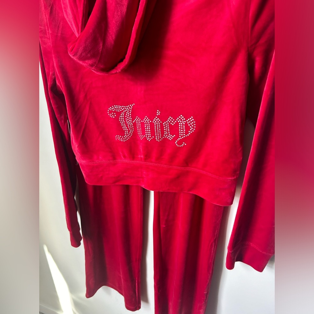 Juicy Couture Coco Red Y2K Style Velour Tracksuit - Picture 3 of 5